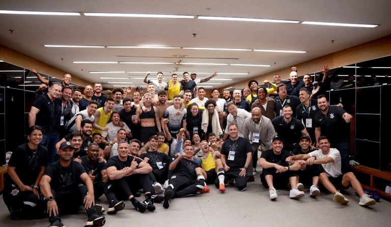 Corinthians vira sobre Juventude na Copa do Brasil em noite histórica